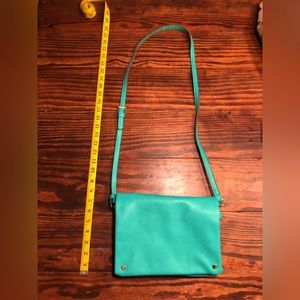 Street Level Crossbody Purse